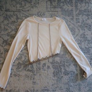 Lelis cropped crocker top!